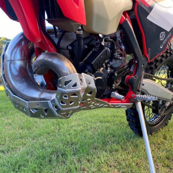 zashhita-kartera-i-rezonatora-s-mr-300-pro-racin-4-600x600